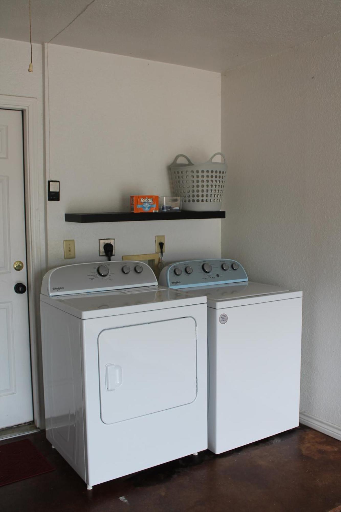 Setting The Right Vibes. Apartment Killeen Bagian luar foto